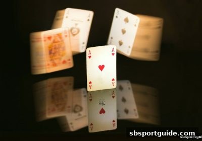 sb体育教你玩转牌九：高手进阶的实战智慧与策略解析